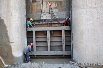 正镶白专业深耕喷漆翻新领域